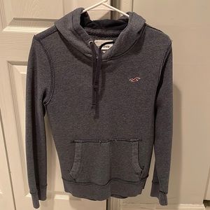 hollister navy blue hoodie and sweater